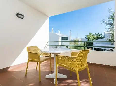 Apartament Sol Ponent *