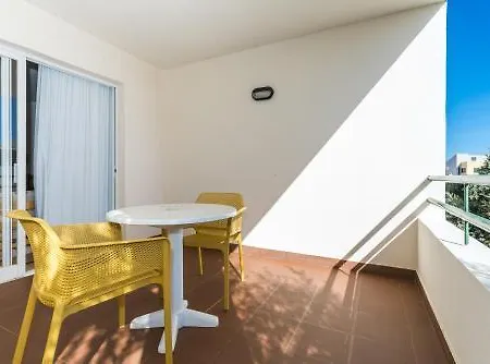 Sol Ponent فندق 2*